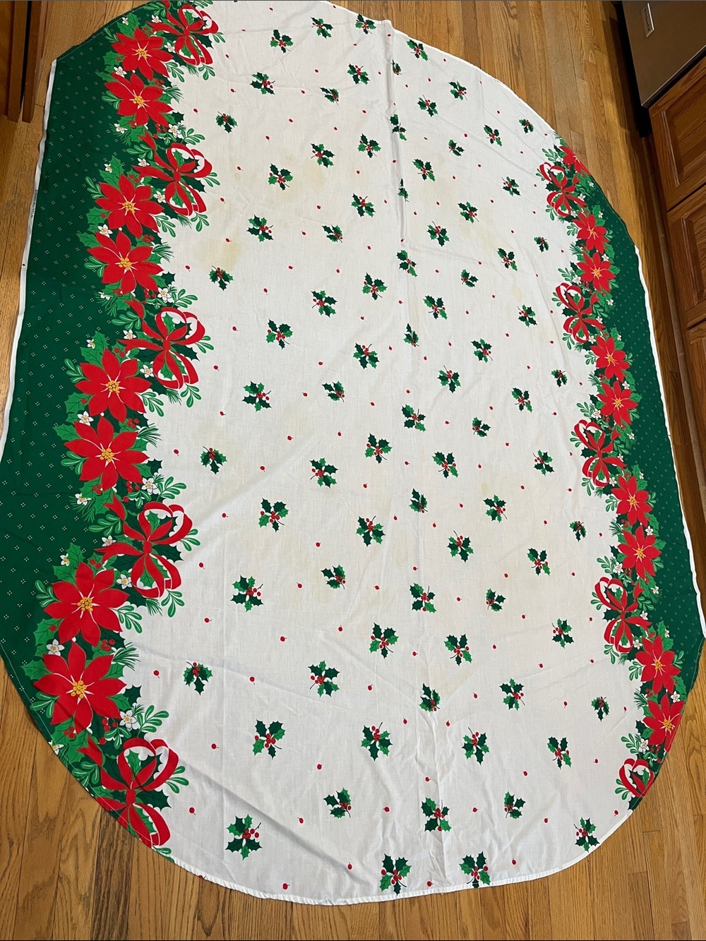Vtg Springs Industries Oblong Fabric/Tablecloth Poinsettias/Holly **READ**